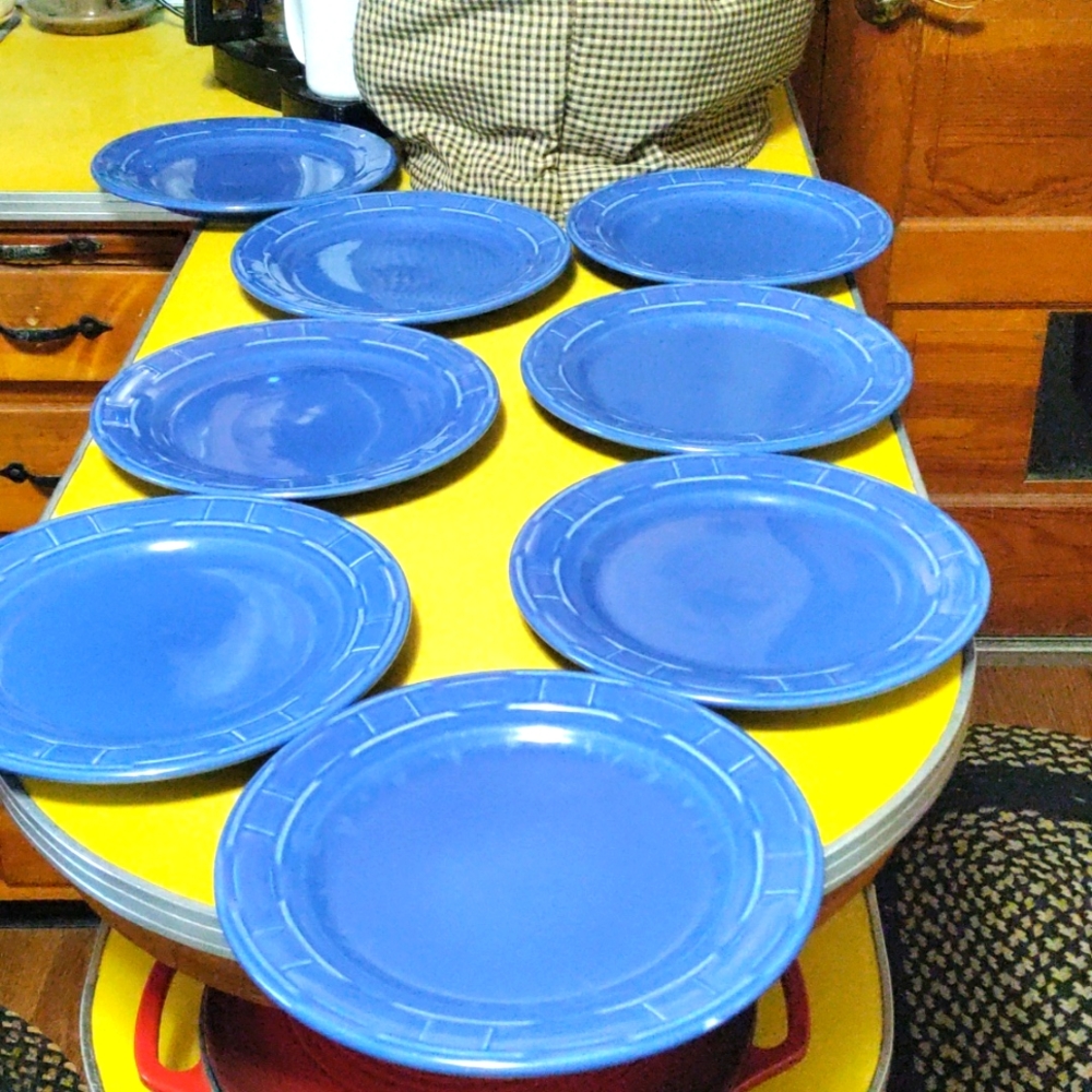 Longaberger Dinner Plates set of 4